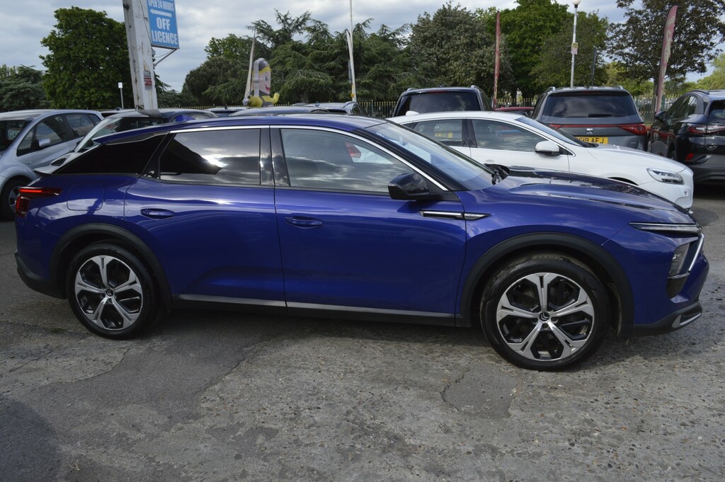 Citroen C5 X Hatchback 1.6 New C5 X Hybrid Sense Plus 2022 Blue #6
