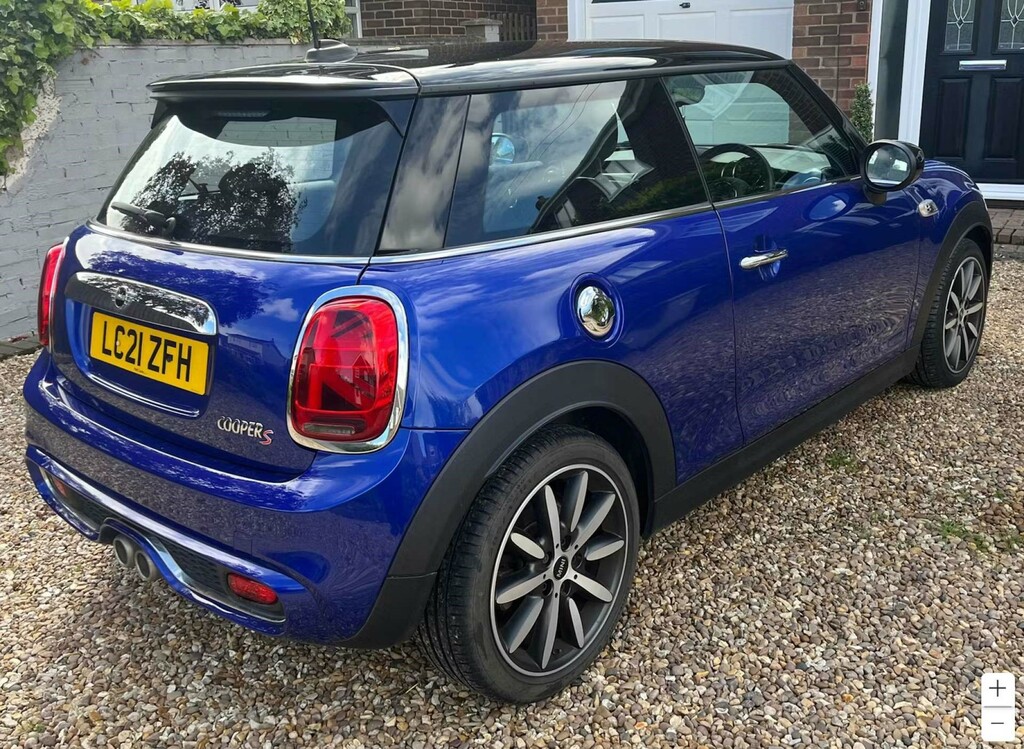 Mini Hatch Cooper S Exclusive LC21ZFH Blue #4