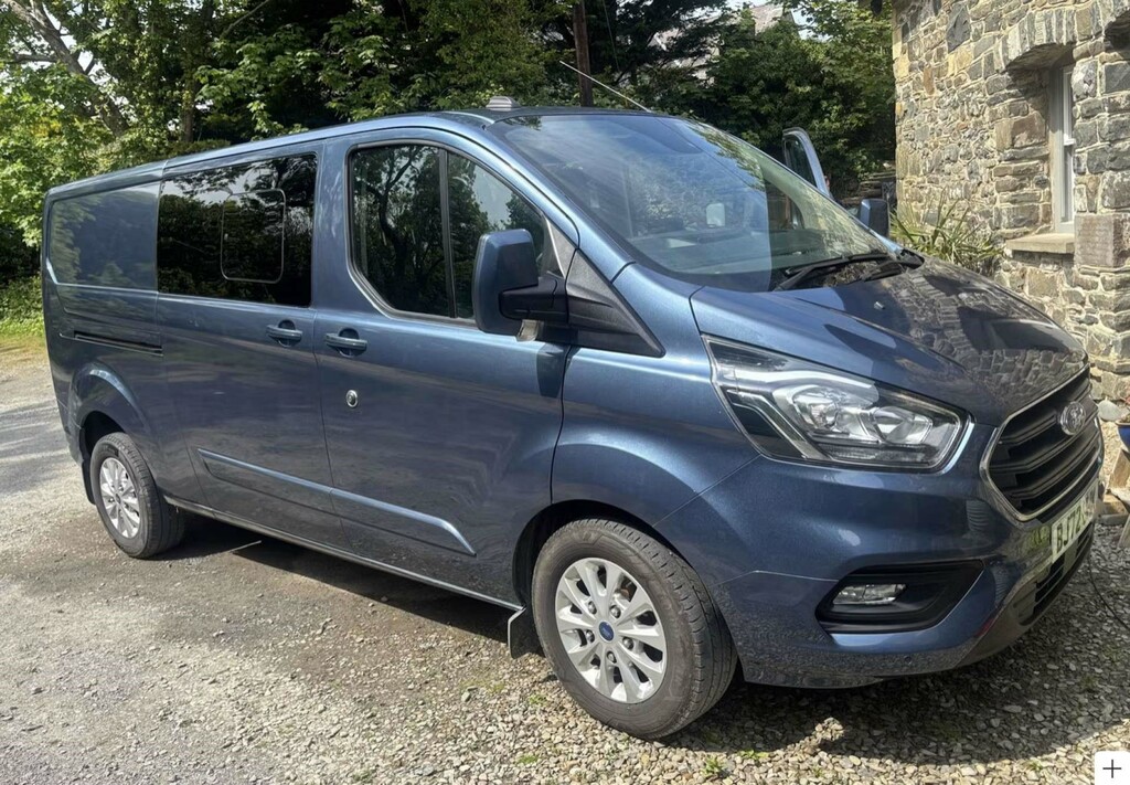 Ford Transit Custom 320 Limited Ecoblue Blue