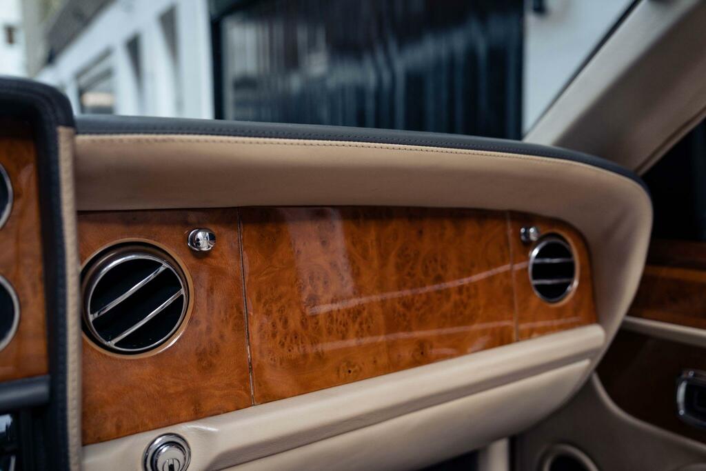 Bentley Azure 6.8 Convertible 422 Gkm 385 Silver #48