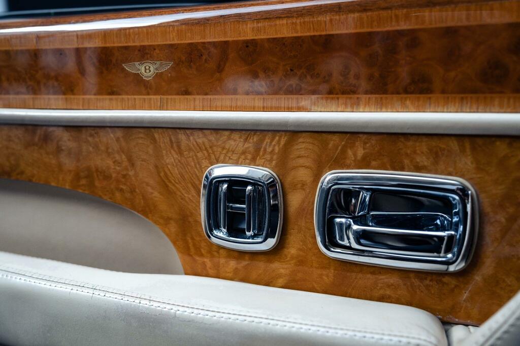 Bentley Azure 6.8 Convertible 422 Gkm 385 Silver #53