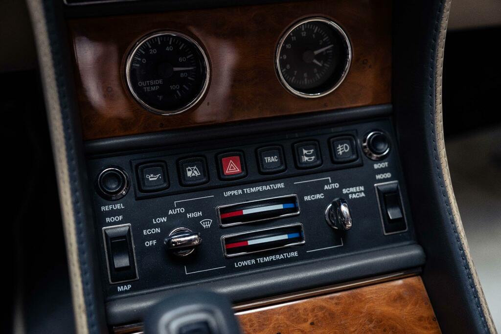 Bentley Azure 6.8 Convertible 422 Gkm 385 Silver #36
