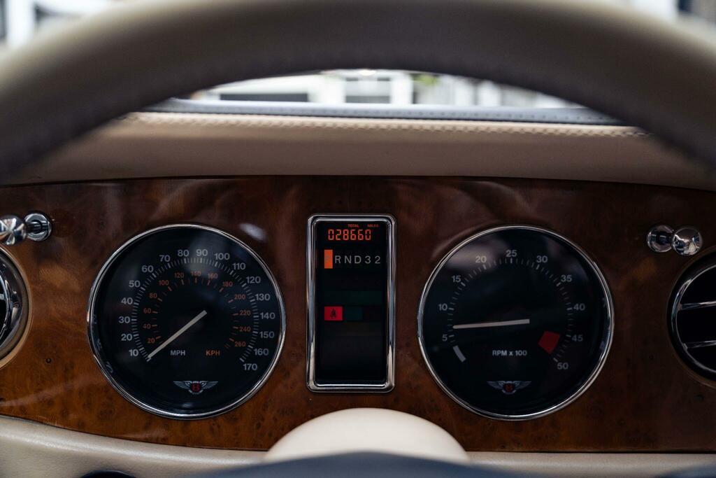 Bentley Azure 6.8 Convertible 422 Gkm 385 Silver #34