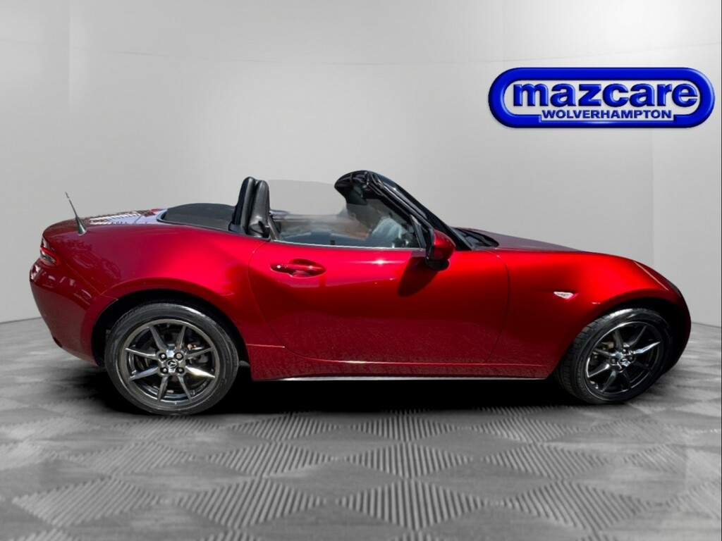 Mazda MX-5 Convertible 1.5 Skyactiv-g Sport Nav 2019 Red #2