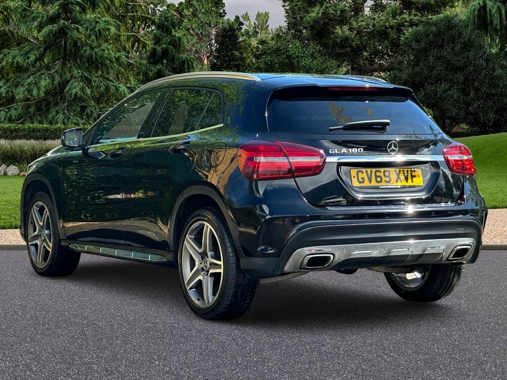 Mercedes-Benz GLA Class 1.6 Gla180 Amg Line Edition 7G-dct Euro 6 Ss GV69XVF Black #4