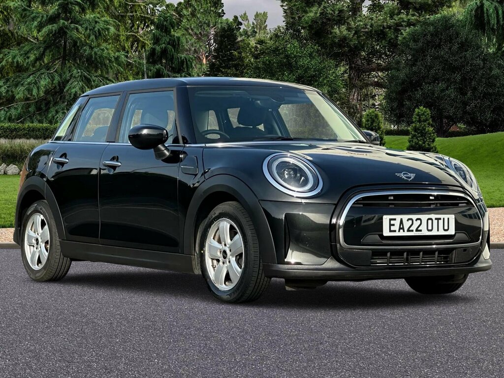 Mini Hatch 1.5 Cooper Classic Steptronic Euro 6 Ss EA22OTU Black #2