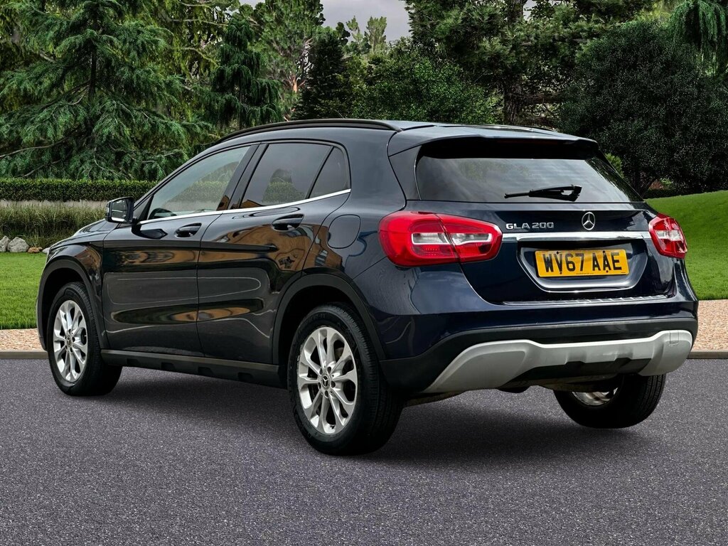 Mercedes-Benz GLA Class 1.6 Gla200 Se Euro 6 Ss WV67AAE Blue #4