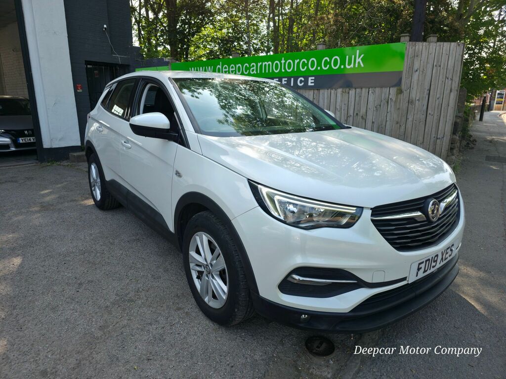 Vauxhall Grandland X 1.5 Turbo D Blueinjection White