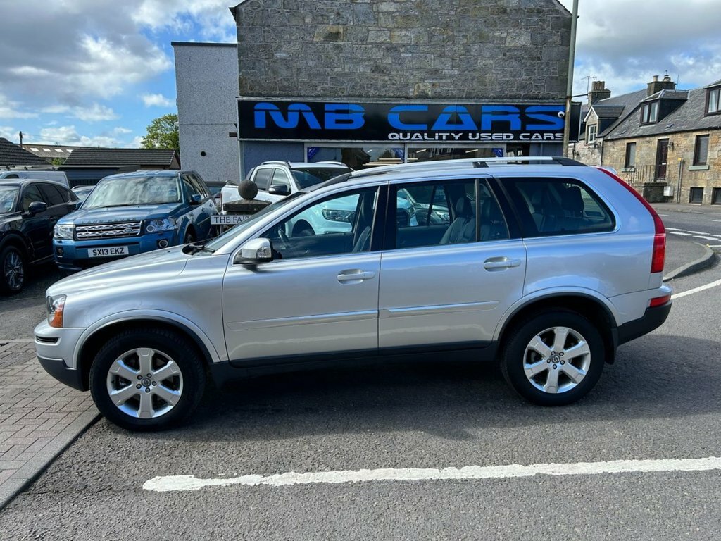 Volvo XC90 Estate Silver