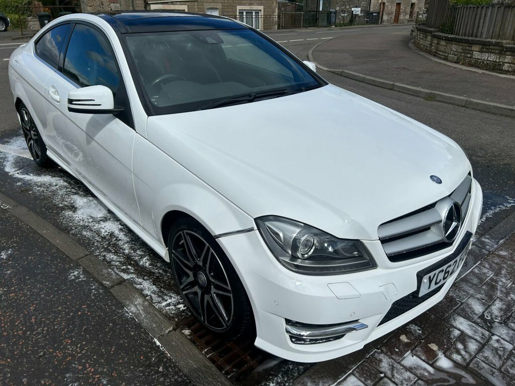 Mercedes-Benz C Class 2.1L Amg Sport Plus YC62FZO White #2