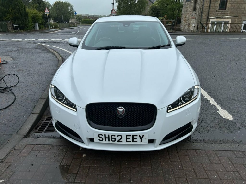 Jaguar XF 2.2L Premium Luxury SH62EEY White #6