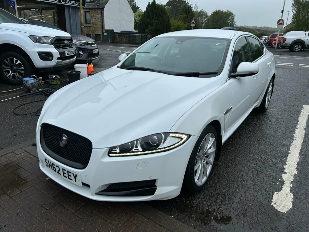 Jaguar XF 2.2L Premium Luxury SH62EEY White #2