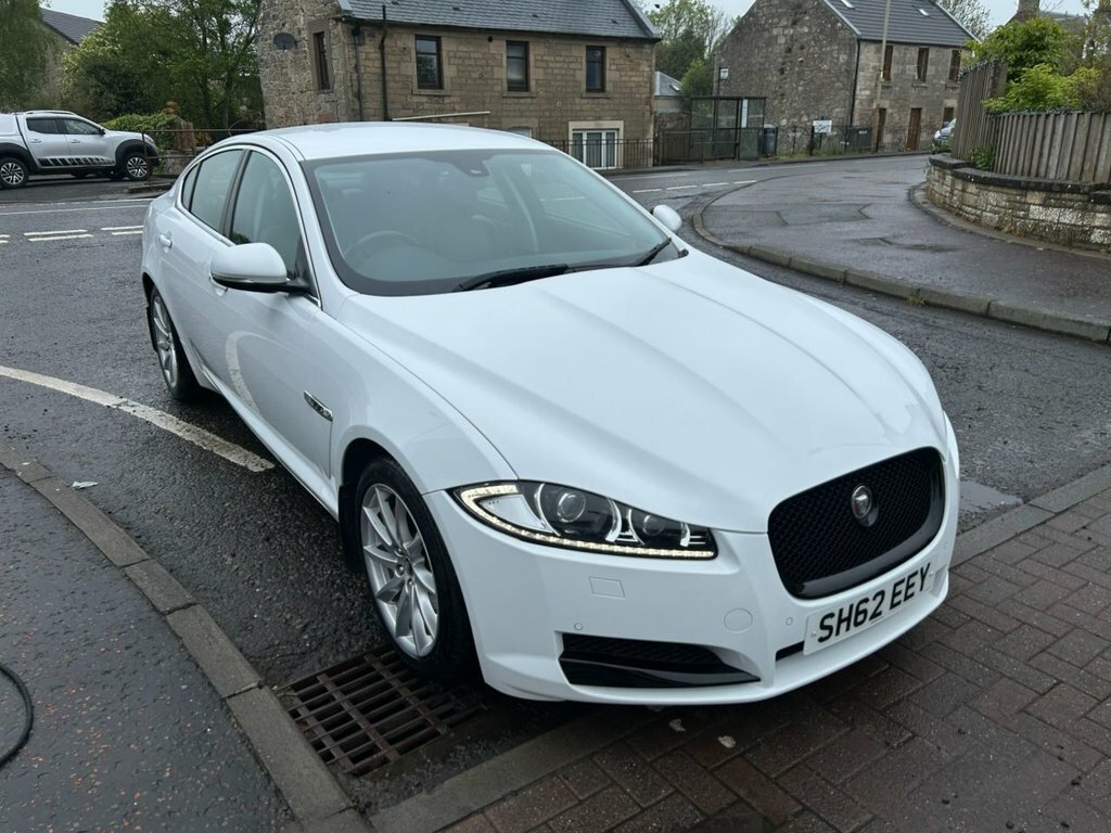 Jaguar XF 2.2L Premium Luxury SH62EEY White #4