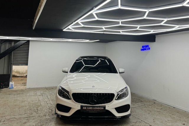 Mercedes-Benz C Class 2014 2.1 C220 Bluetec Amg Line Premium Plus Salo VN14WCR White #4