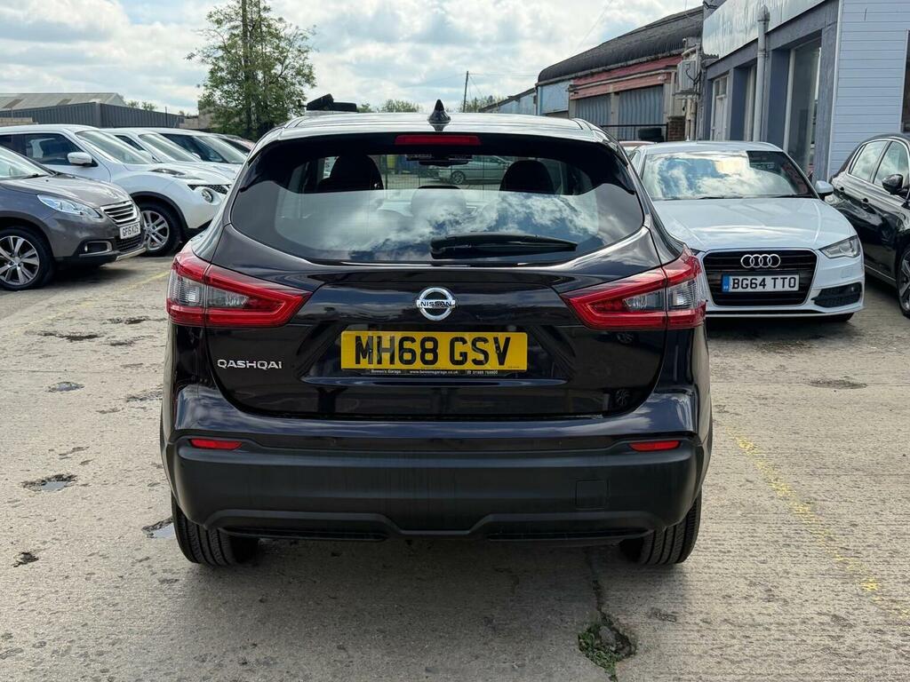 Nissan Qashqai 1.5 Dci Acenta Premium Euro 6 Ss MH68GSV Black #4