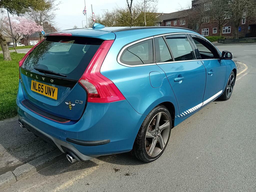 Volvo V60 2.0 D3 R-design Euro 6 S S Blue #4