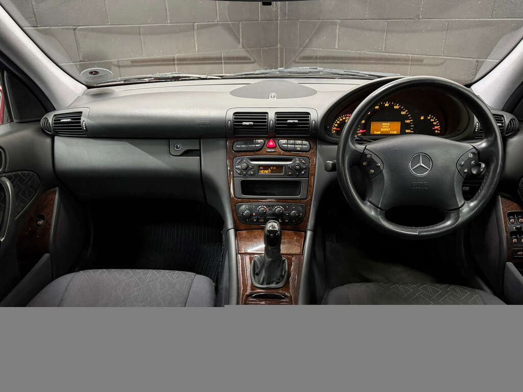 Mercedes-Benz C Class Saloon 2.0 C200 Kompressor Avantgarde 2001X Purple #6