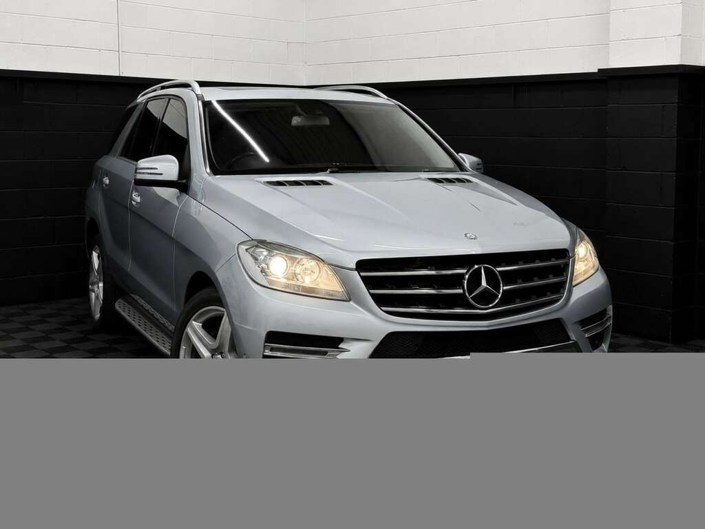 Mercedes-Benz M Class 3.0 Ml350 Amg Sport Bluetec 4Wd Silver