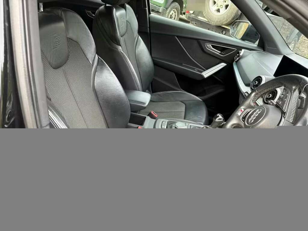 Audi Q2 1.5 Q2 Black Edition 35 Tfsi KY21NDF Black #3