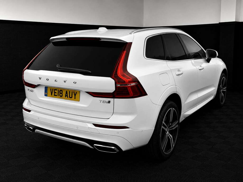 Volvo XC60 2.0 Xc60 R-design Pro T8 Phev Awd 4Wd VE18AUY White #2