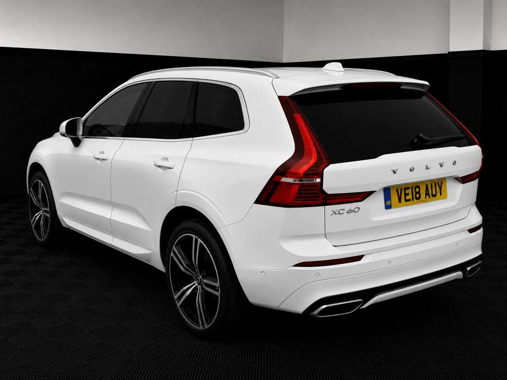 Volvo XC60 2.0 Xc60 R-design Pro T8 Phev Awd 4Wd VE18AUY White #3