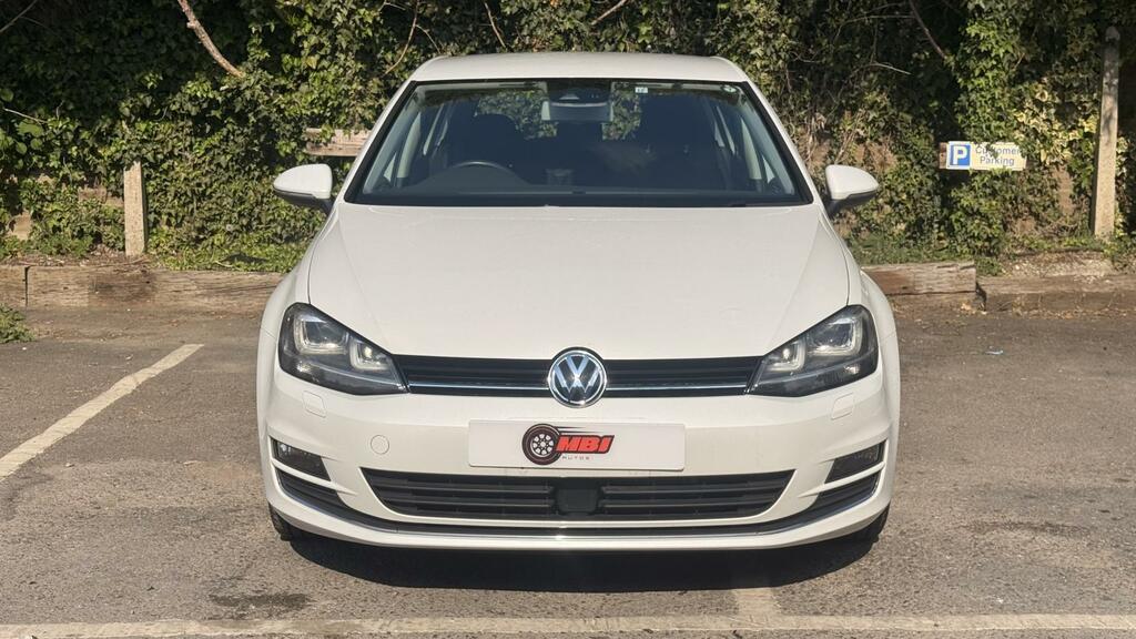 Volkswagen Golf 1.4 Tsi Bluemotion Tech Match Hatchback White #2