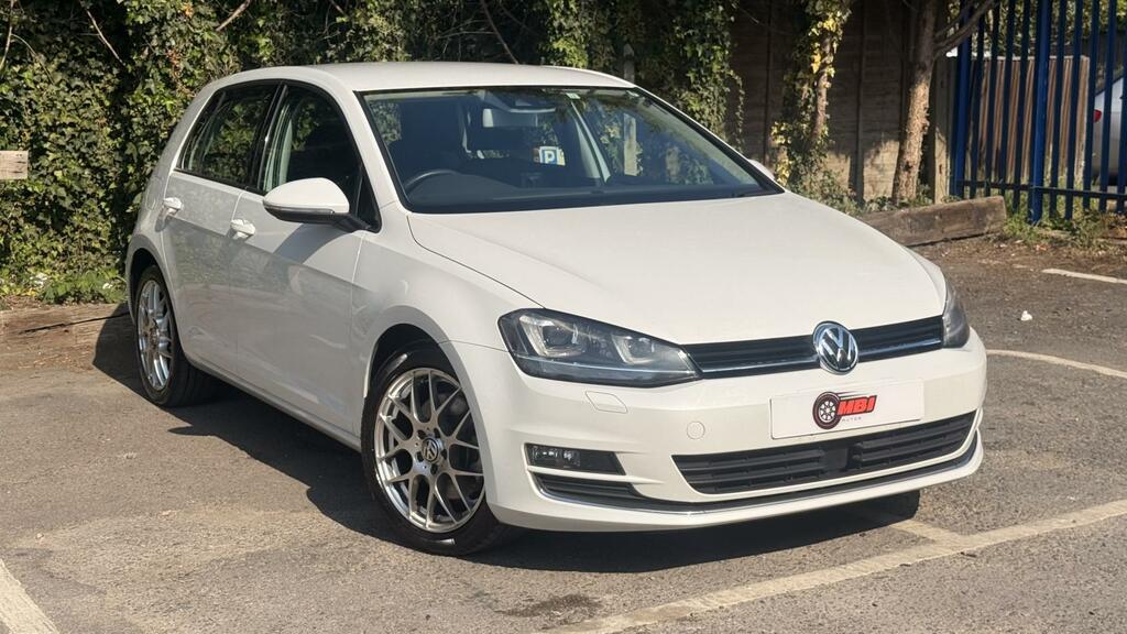 Volkswagen Golf 1.4 Tsi Bluemotion Tech Match Hatchback White
