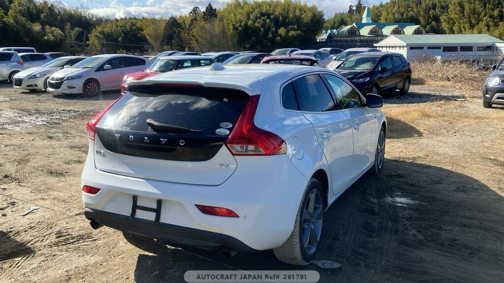 Volvo V40 1.6 T4 Se Nav Hatchback Powershift Euro White #4