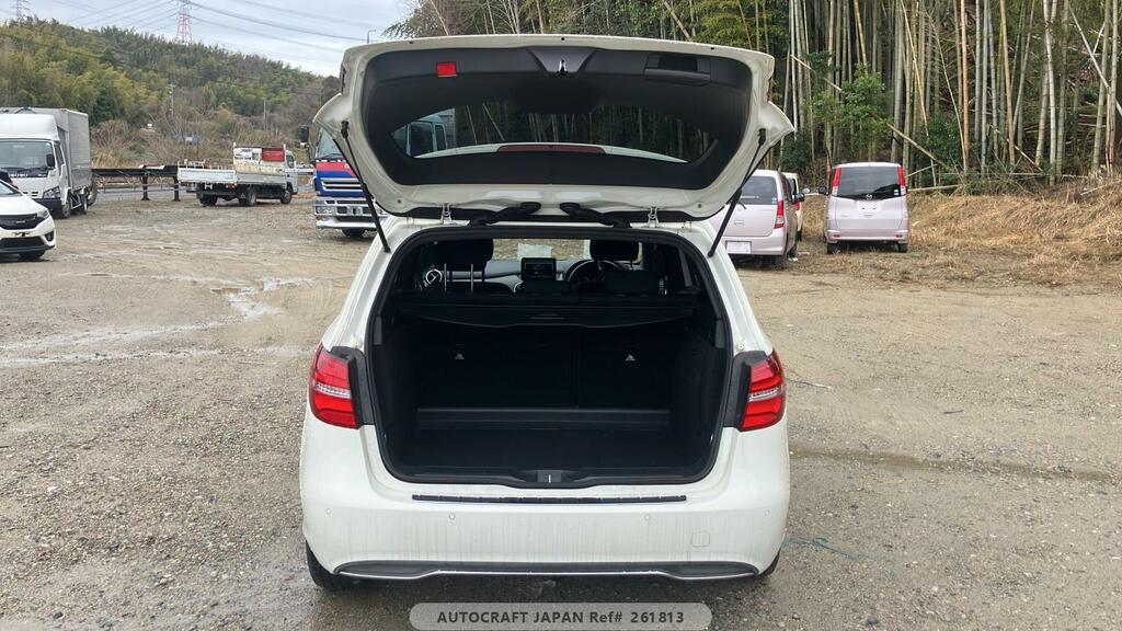 Mercedes-Benz B Class Sport White #4