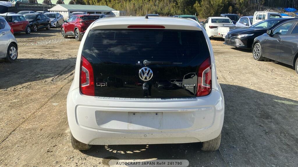 Volkswagen Up High Up White #6