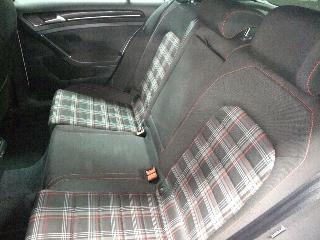 Volkswagen Golf 2.0 Tsi Bluemotion Tech Gti Hatchback D  White #4