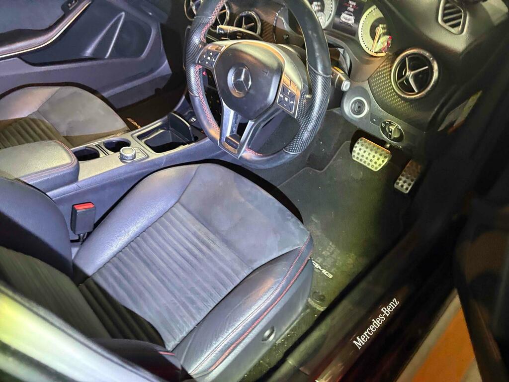 Mercedes-Benz A Class 1.6 A180 Blueefficiency Sport Hatchback Black #3