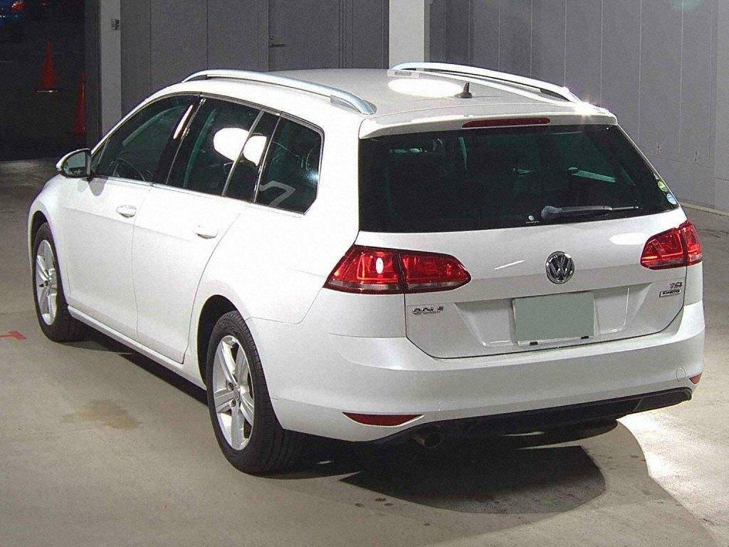 Volkswagen Golf 1.2 Tsi Bluemotion Tech S Hatchback Dsg White #2