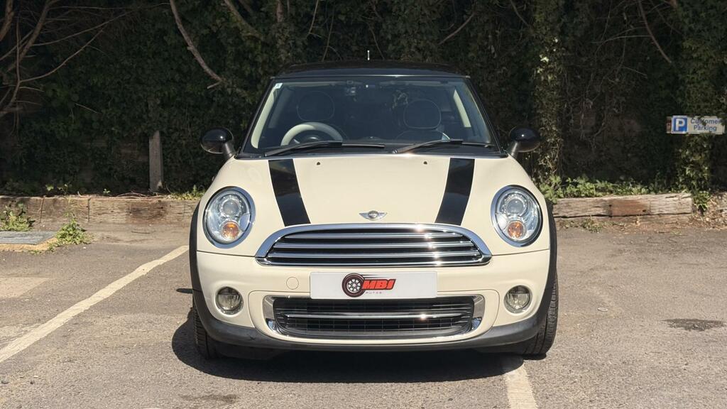 Mini Clubman 1.6 Cooper S Estate Steptronic Euro 5 White #2