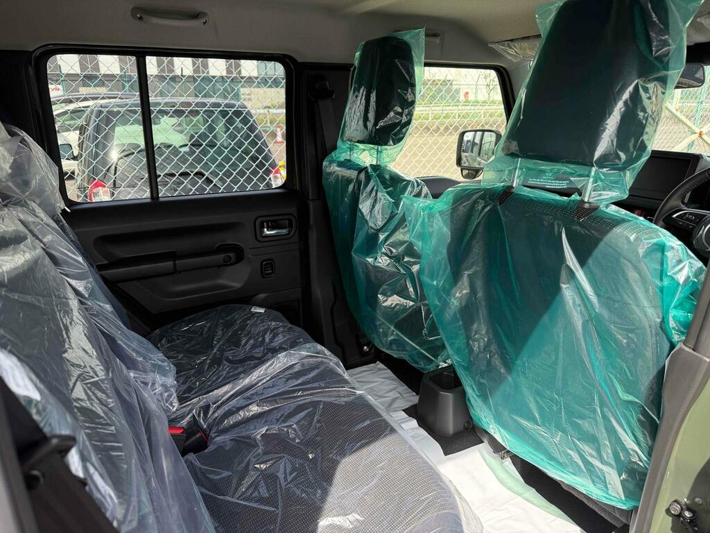 Suzuki Jimny 1.5 Nomade Suv Allgrip 4Wd Green #2