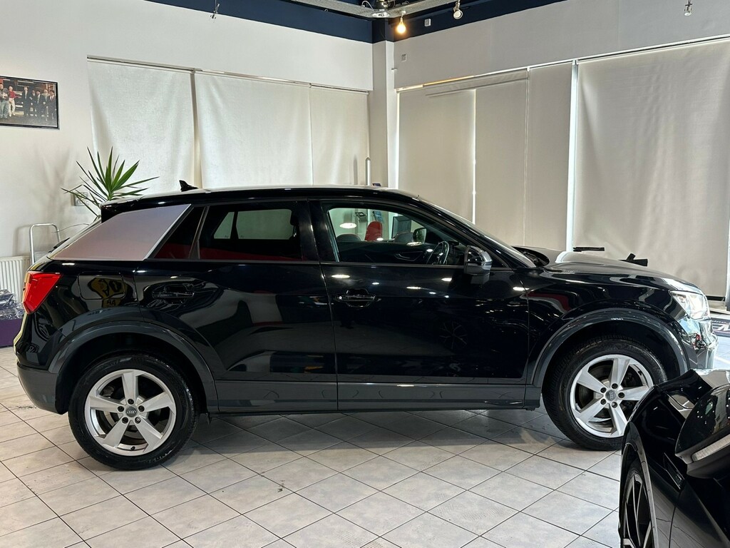 Audi Q2 Suv 1.4 Tfsi Cod Sport 201717 BT17KZB Black #4