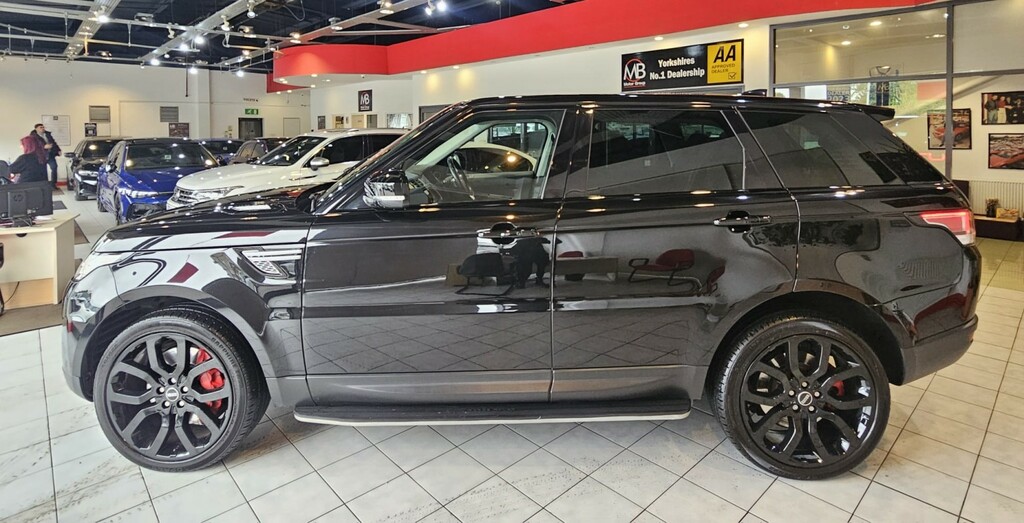 Land Rover Range Rover Sport Suv 3.0 Sd V6 Hse 201767 H41EYS Black #4