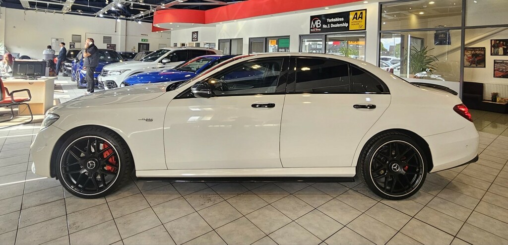 Mercedes-Benz E Class Saloon 2.0 E220d Amg Line 201666 FV66AOK White #4