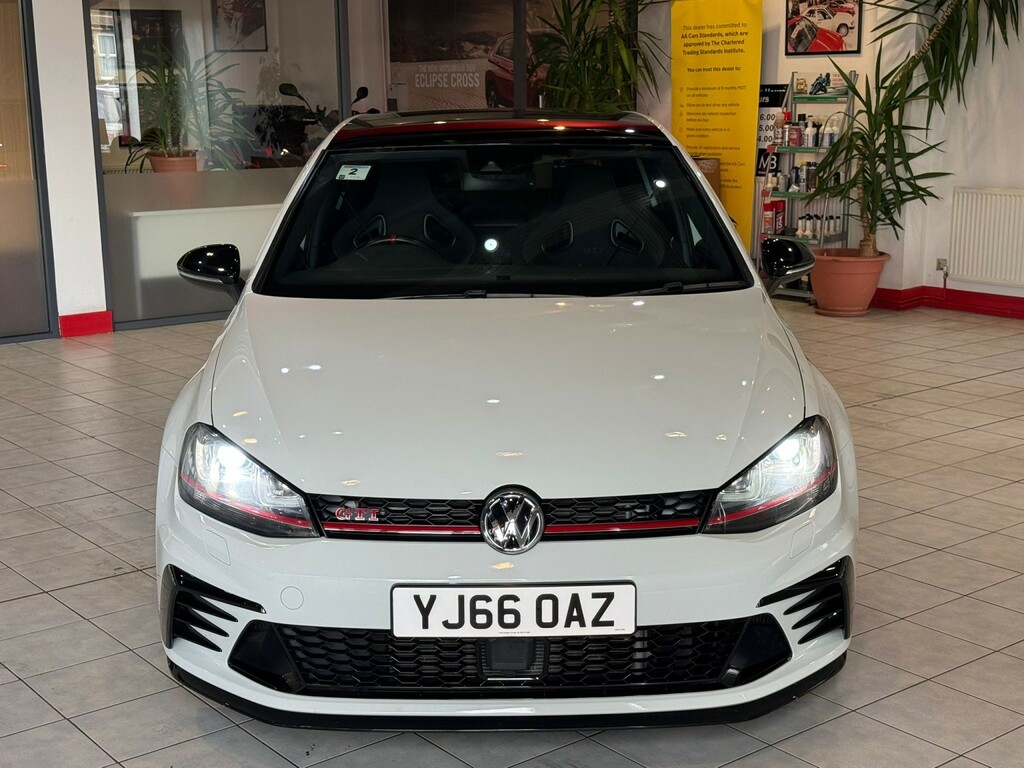 Volkswagen Golf Hatchback 201666 YJ66OAZ White #2