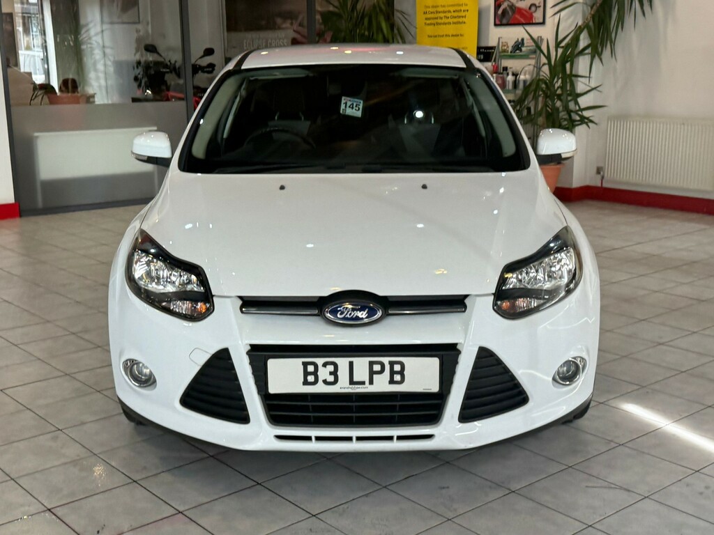 Ford Focus Hatchback 1.0 T Ecoboost Zetec 201362 B3LPB White #3