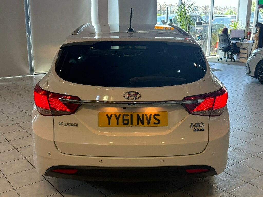 Hyundai I40 I40 Active Blue Drive Crdi White #9