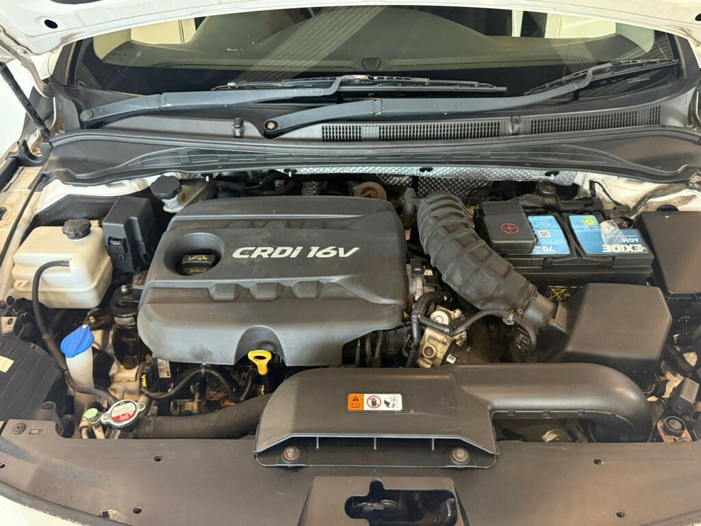 Hyundai I40 I40 Active Blue Drive Crdi White #21