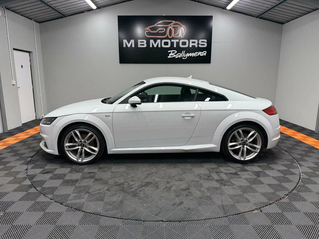 Audi TT S Line Tfsi VF65AHG White #4
