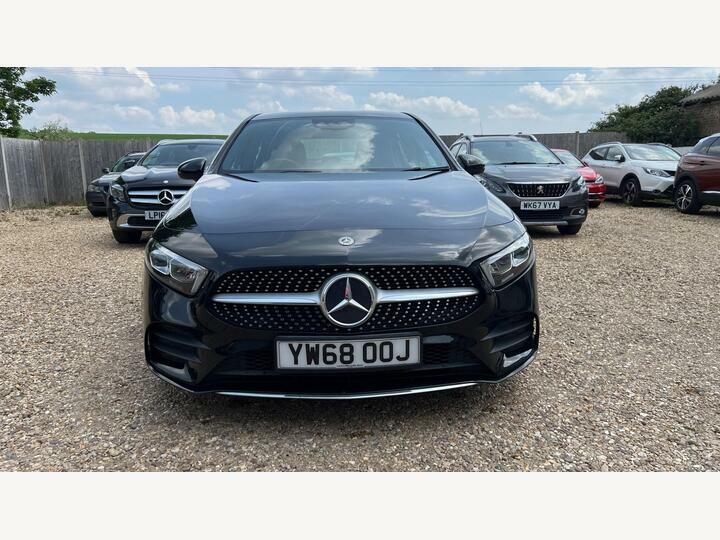 Mercedes-Benz A Class 1.5 A180d Amg Line Executive 7G-dct Euro 6 Ss Black