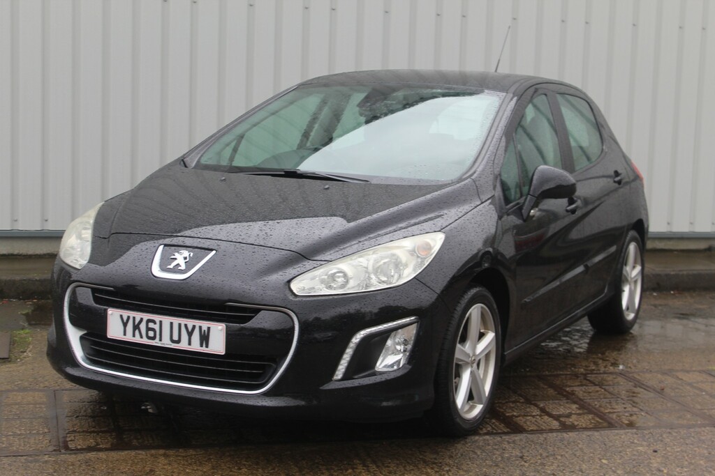 Peugeot 308 Hatchback Activ 1.6Hdi 2011 Blue #2