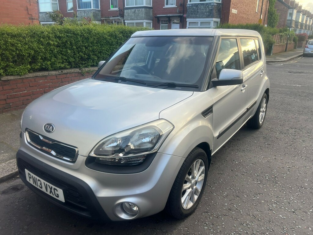 Kia Soul Suv 1.6 Crdi 2 2013 Silver