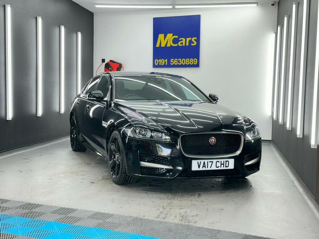 Jaguar XF Saloon 2.0D R-sport Euro 6 Ss 201717 Black #4