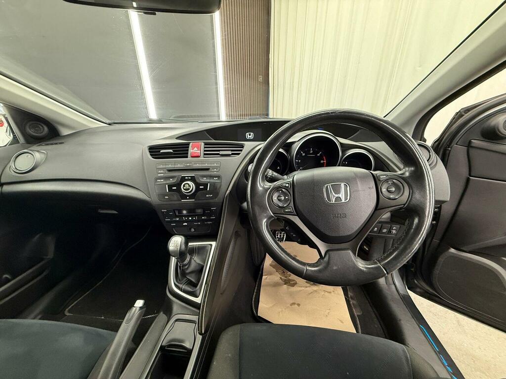 Honda Civic 1.8 I-vtec Es Euro 5 S S White #29