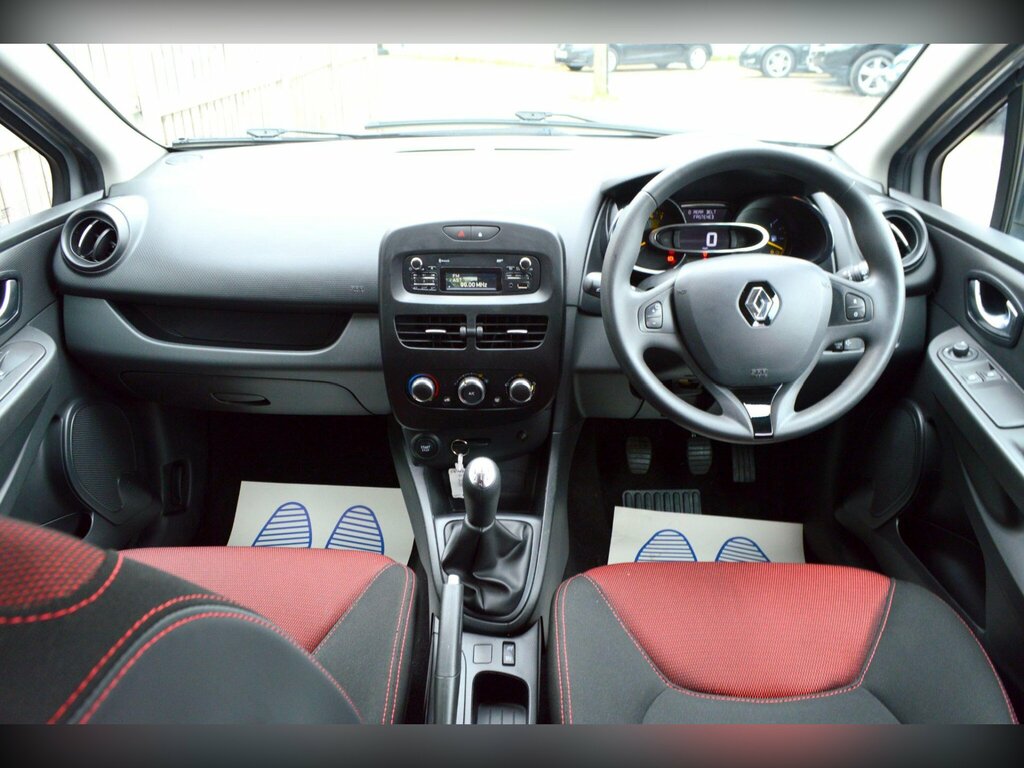 Renault Clio 1.2 16V Expression Euro 6 Silver #2