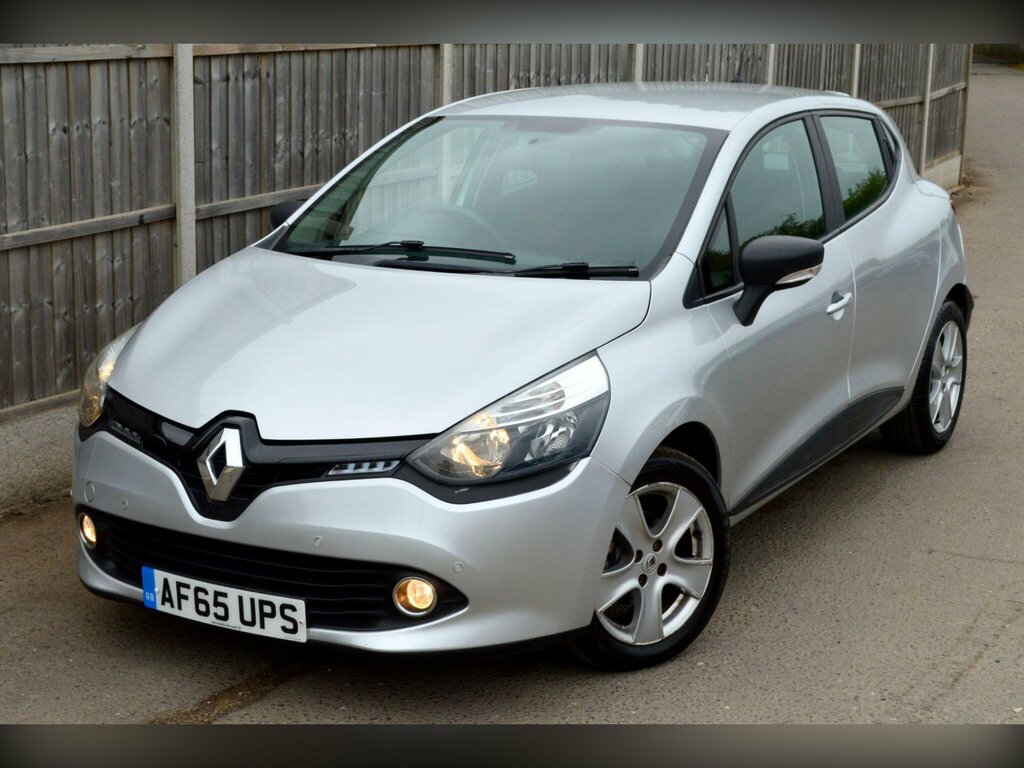 Renault Clio 1.2 16V Expression Euro 6 Silver
